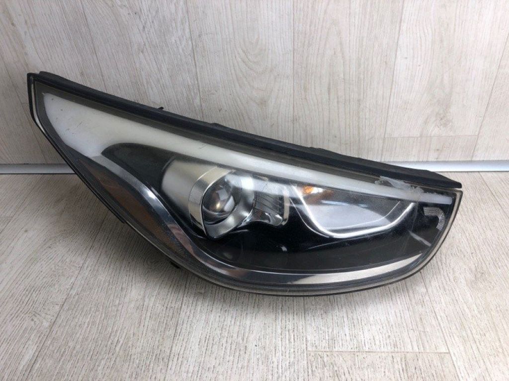 92102-2S640 | Фара прав. HYUNDAI TUCSON LM 09-15