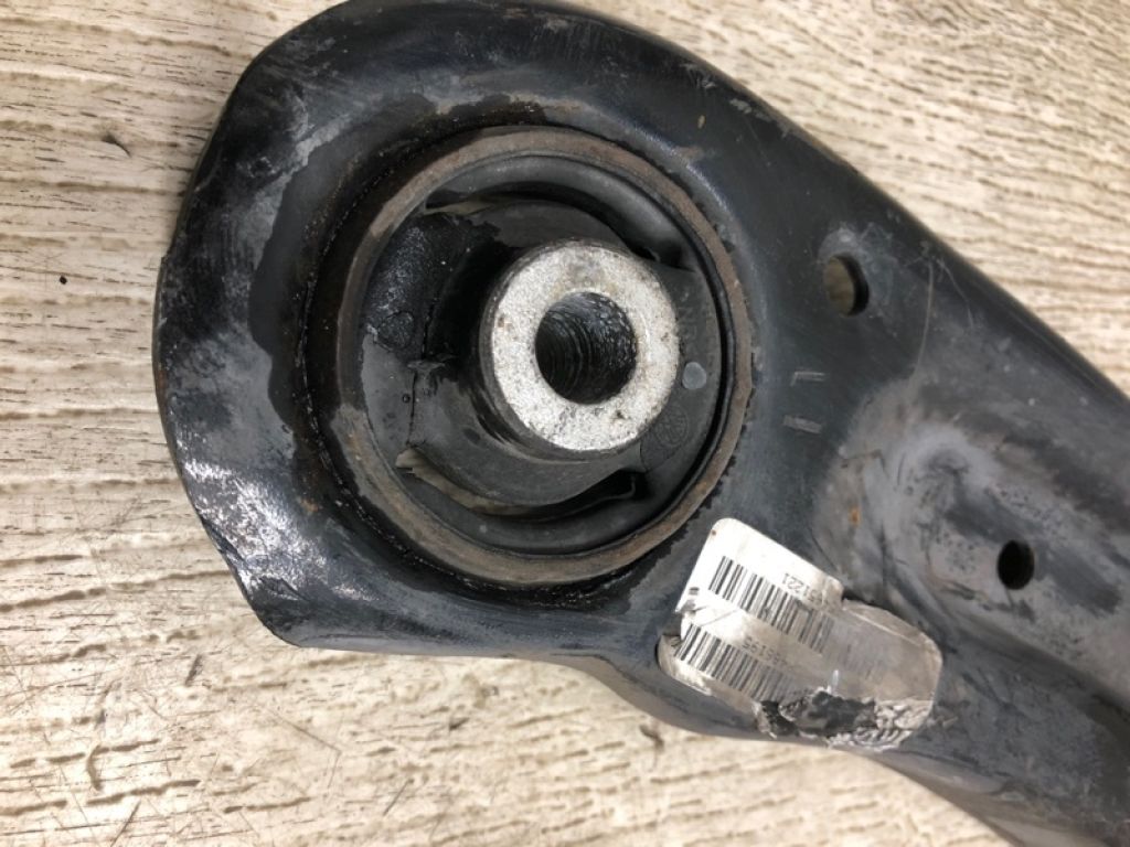 5C0 407 152 D | Рычаг передней подвески нижний прав. VOLKSWAGEN JETTA USA 10-17 - Фото 2