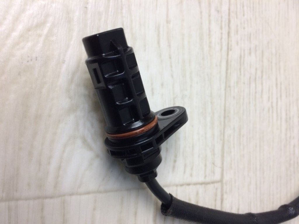 39180-25300 | Датчик положения коленвала HYUNDAI SONATA YF 10-14 - Фото 2