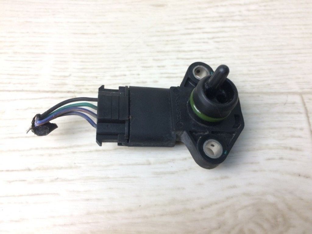 39300-84400 | Датчик абсолютного тиску (MAP sensor) HYUNDAI SONATA YF 10-14