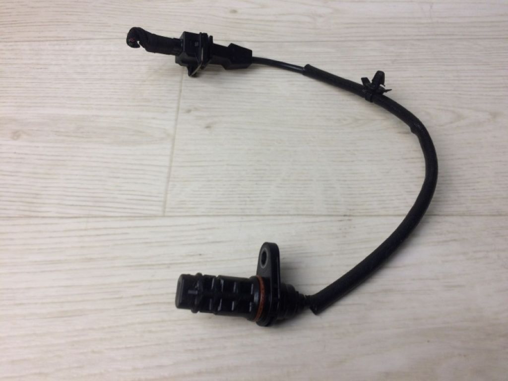 39180-25300 | Датчик положення колінвалу HYUNDAI SONATA YF 10-14