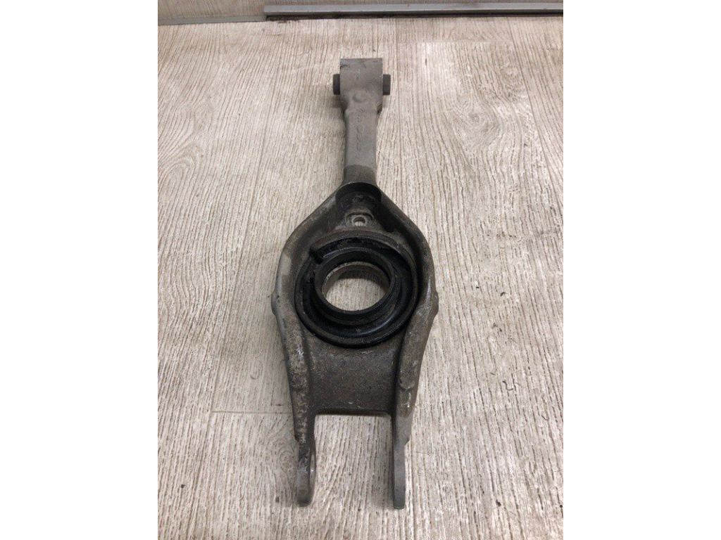 55220-3Q110 | Важіль задньої підвіски нижній поперечний прав. HYUNDAI SONATA YF 10-14 - Фото 4