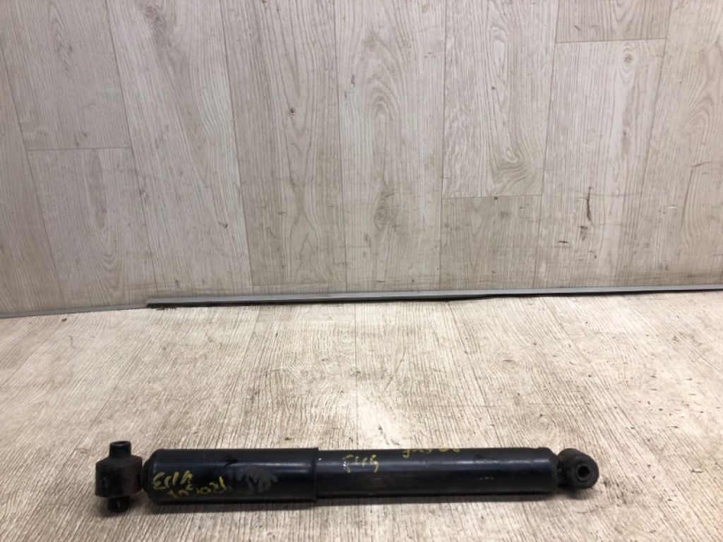 E6210-JM01A | Амортизатор задн. NISSAN ROGUE 08-15