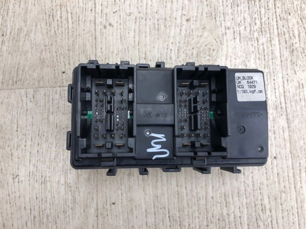 91950-C5300 | Блок предохранителей моторный отсек KIA SORENTO UM 14- - Фото 4