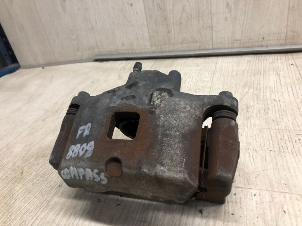 5191238AA | Суппорт тормозной передн. прав. JEEP COMPASS 06-16