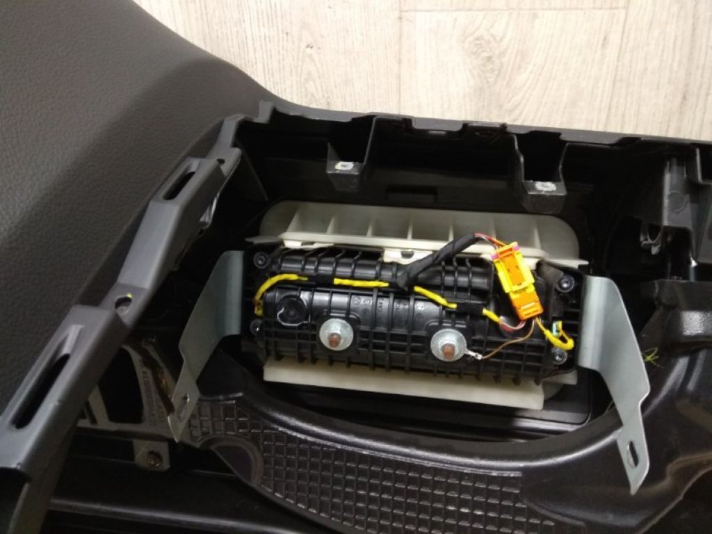5C7 857 001 B 82V | торпедо VOLKSWAGEN JETTA USA 10-17 - Фото 13