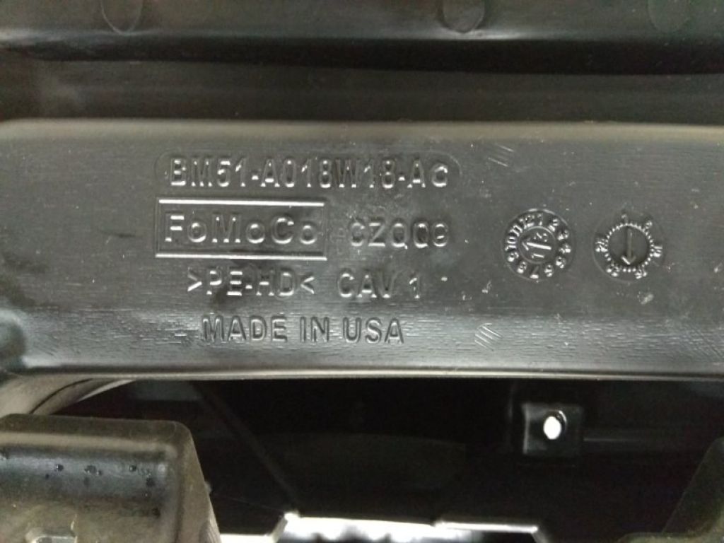 DV6Z-5804320-GA | торпедо FORD FOCUS 10-18 - Фото 20