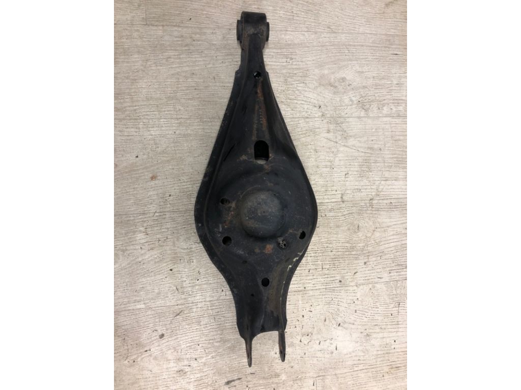 8A8Z-5A649-B | Рычаг задней подвески поперечный FORD FLEX 08-19