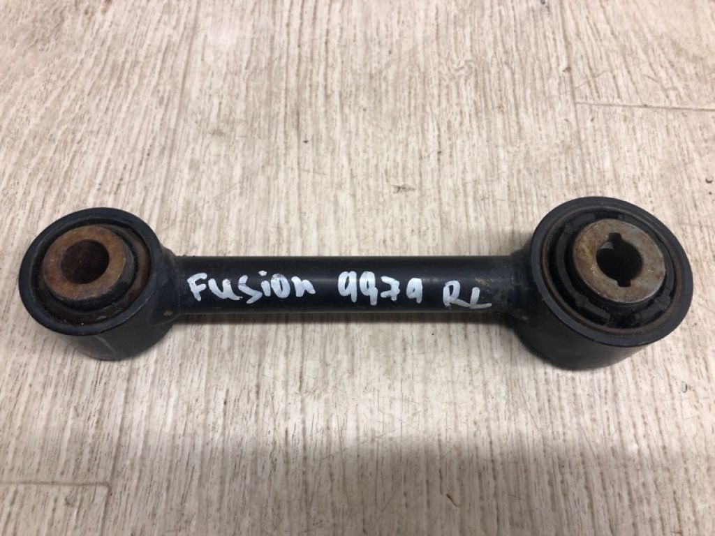 DG9Z-5A972-B | Рычаг задней подвески поперечный нижний лев. FORD FUSION 14-