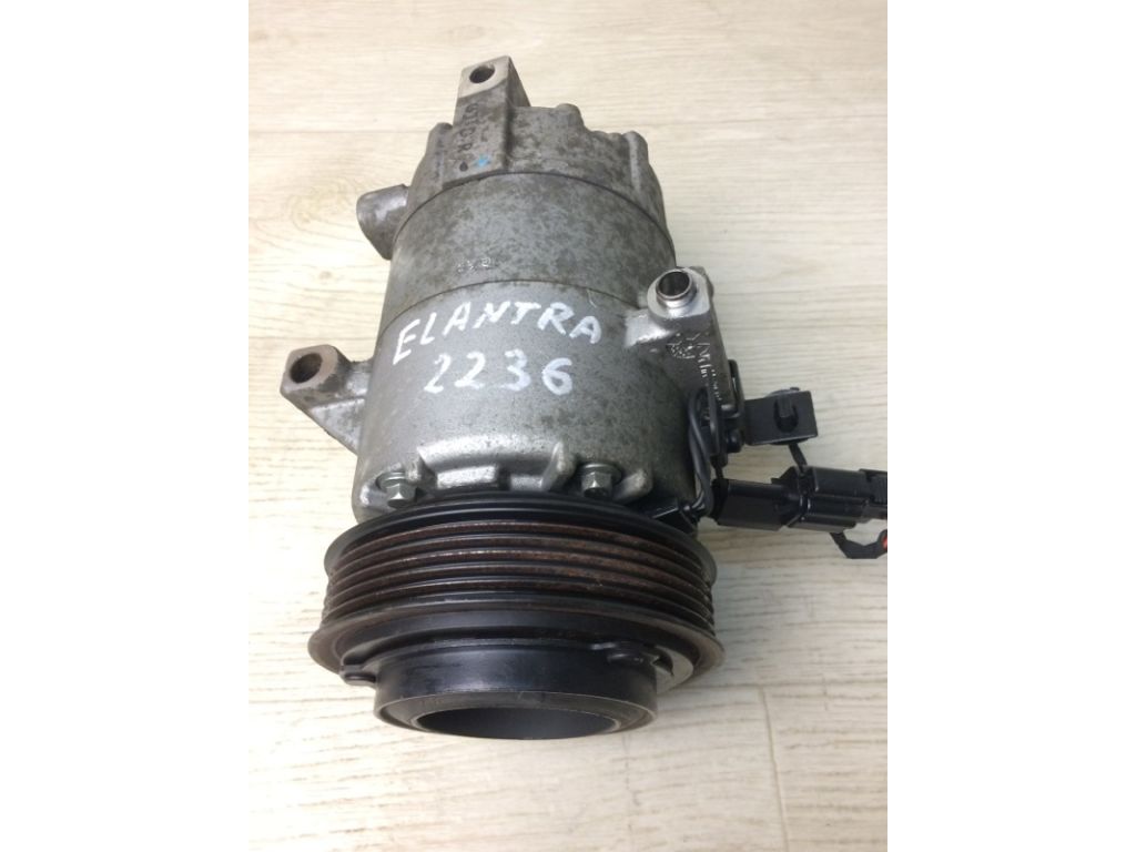 97701-3X101 | Компрессор кондиционера HYUNDAI ELANTRA MD 10-15 - Фото 2
