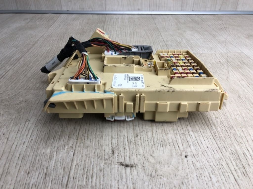 91950-F2020 | Блок предохранителей салон HYUNDAI ELANTRA AD 16- - Фото 2