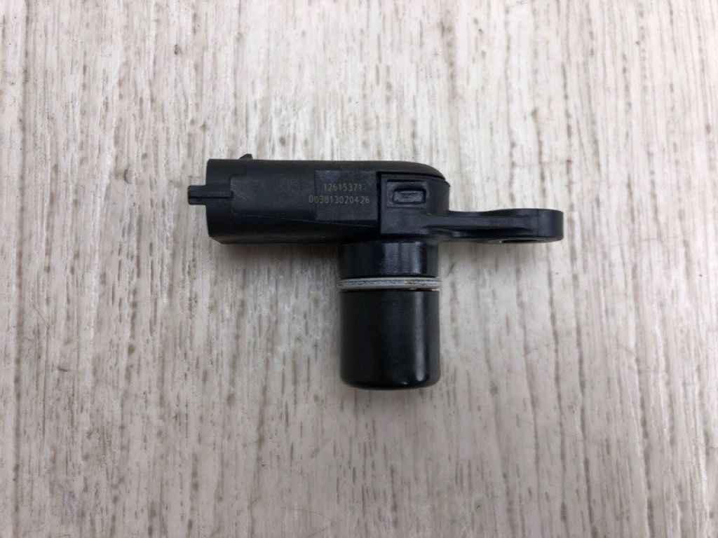 12615371 | Датчик положения распредвала CADILLAC XTS 13-17