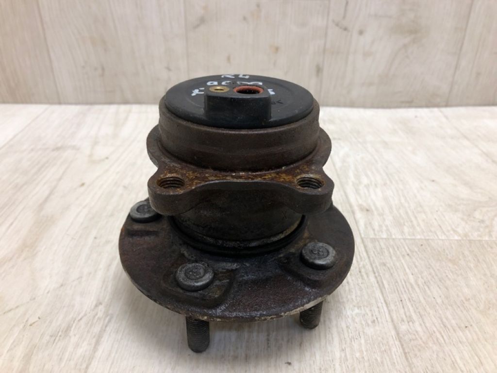 CV6Z-1109-A | Ступица задн. FORD FOCUS 10-18