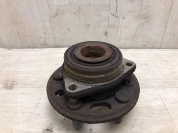 Маточина колеса передн. CADILLAC XTS 13-17