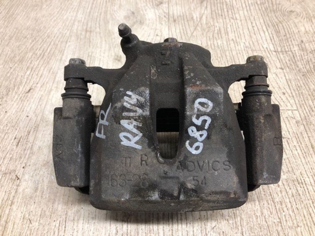 47730-42091 | Суппорт тормозной передн. прав. TOYOTA RAV4 13-19