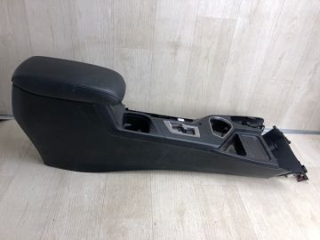 Консоль центральная TOYOTA RAV4 13-19