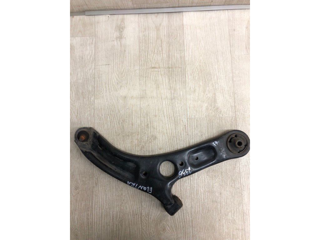 54501-3Y000 | Рычаг передней подвески нижний прав. HYUNDAI ELANTRA MD 10-15 - Фото 3