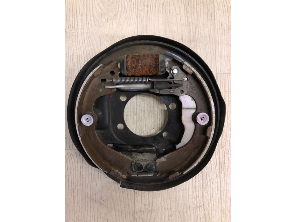 44010-3LM0A | Тормозной механизм задн. лев. NISSAN NV200 USA 13-