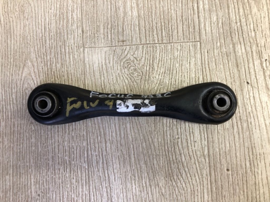 BV6Z-5500-D | Рычаг задней подвески поперечный нижний FORD FOCUS 10-18