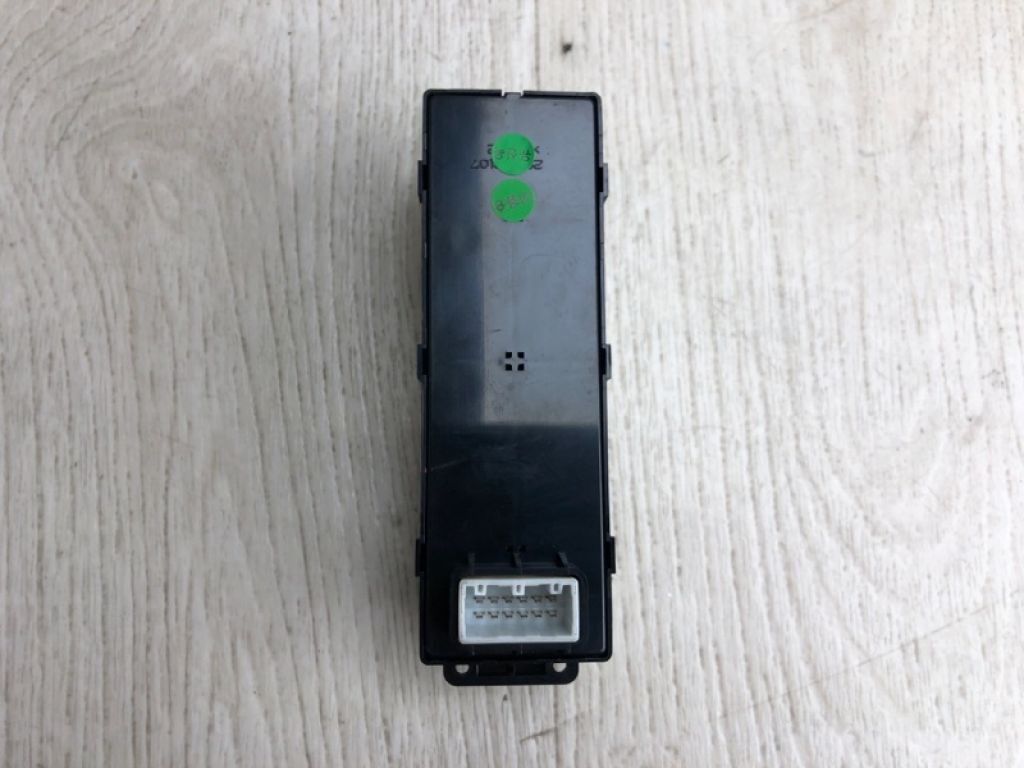 93576-D4120 | Кнопка склопідіймача передн. прав. KIA OPTIMA JF 15-20 - Фото 3