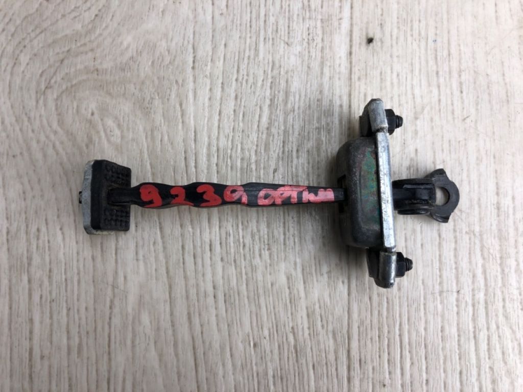 79490-D5000 | Обмежувач дверей задн. прав. KIA OPTIMA JF 15-20 - Фото 2