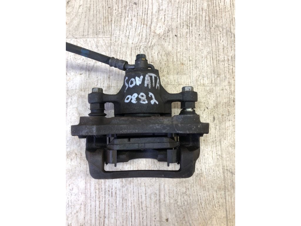 58210-C1150 | Суппорт тормозной задн. лев. HYUNDAI SONATA LF 2014- - Фото 2