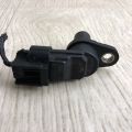 BE8Z-6B288-A | Датчик положення распредвала FORD FIESTA 08-17 - Прев'ю 2