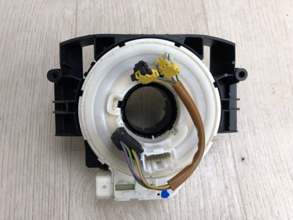 BE8Z-14A664-A | Шлейф Airbag FORD FIESTA 08-17