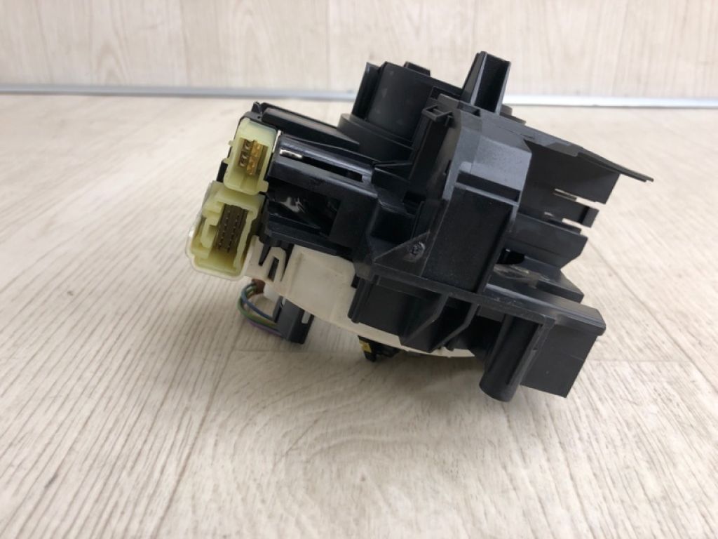 BE8Z-14A664-A | Шлейф Airbag FORD FIESTA 08-17 - Фото 3