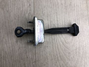 Ограничитель двери задн. FORD FIESTA 08-17