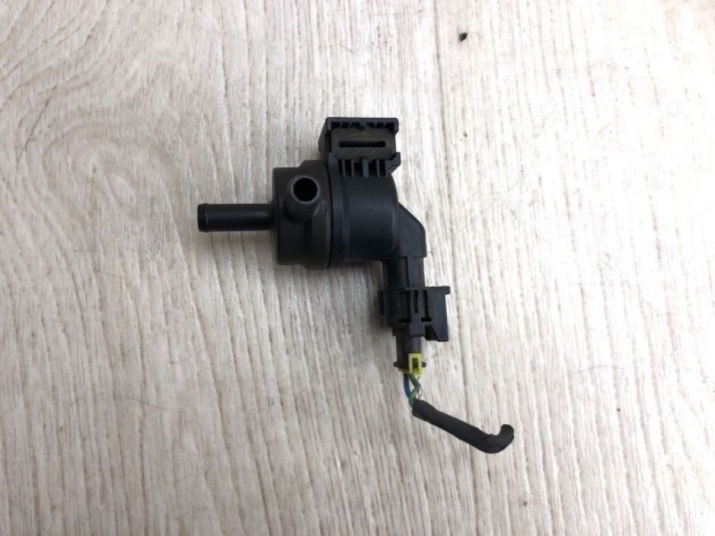 28910-2E000 | Клапан абсорберу KIA FORTE YD 12-