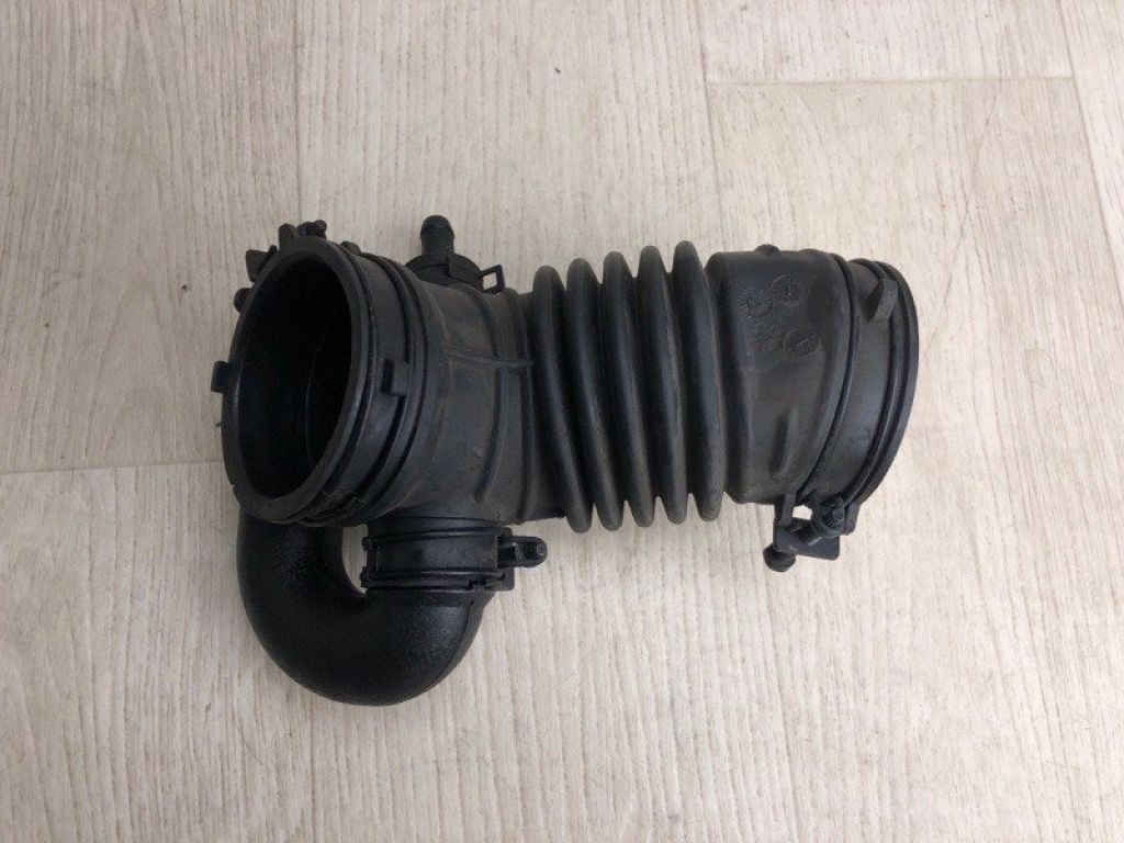 28140-3X320 | Патрубок воздушного фильтра KIA FORTE YD 12- - Фото 2