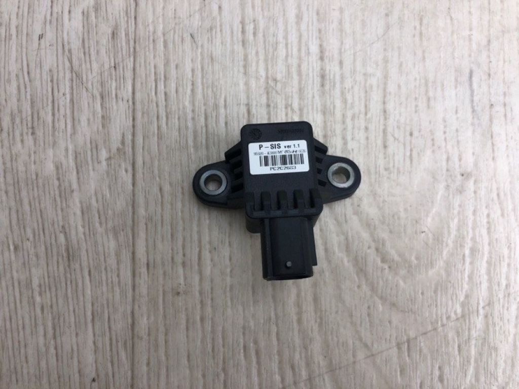 95920-A3000 | Датчик удара KIA FORTE YD 12-