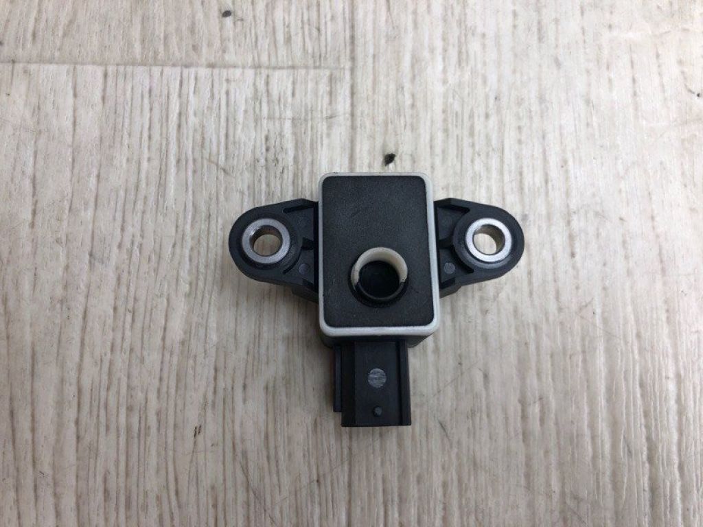 95920-A3000 | Датчик удара KIA FORTE YD 12- - Фото 2