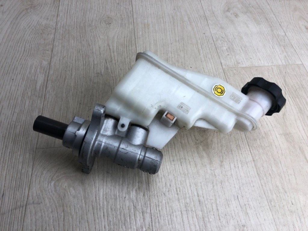 58510-A7200 | Головний гальмівний циліндр KIA FORTE YD 12- - Фото 3