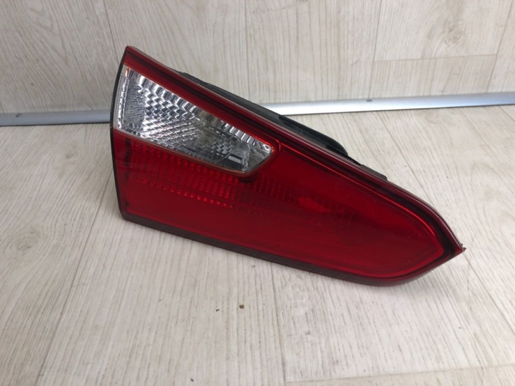 92403-A7000 | Фонарь внутренний лев. KIA FORTE YD 12-