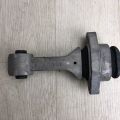 21950-3X000 | Подушка двигуна нижня передн. KIA FORTE YD 12- - Прев'ю 3