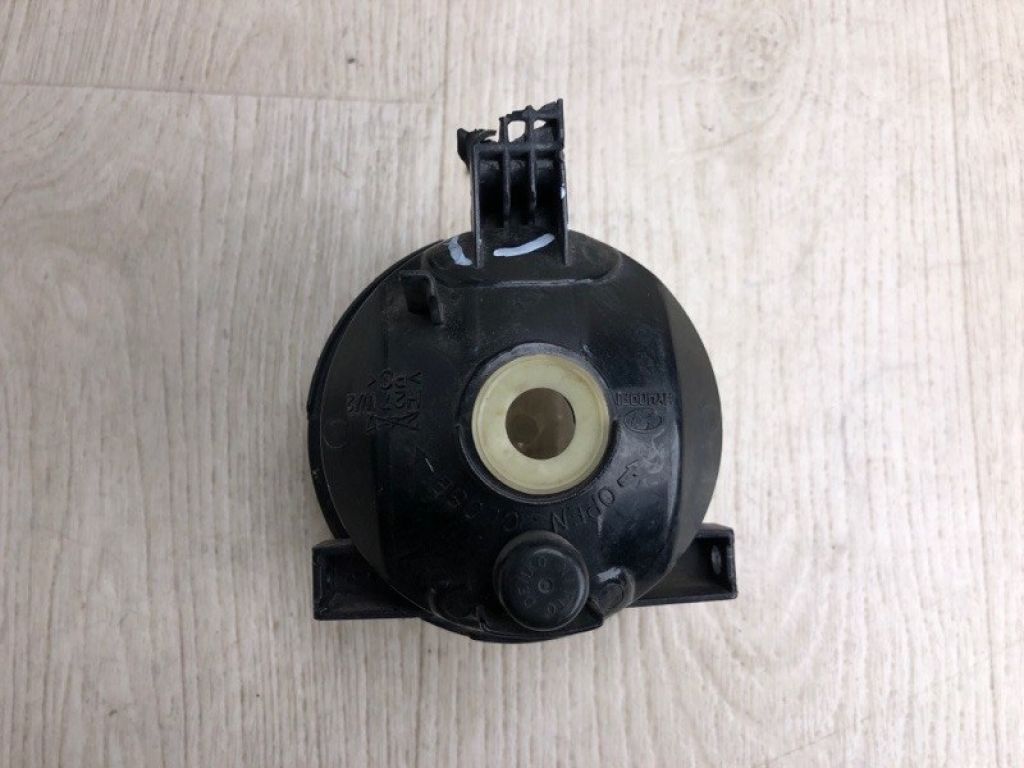 92202-2E000 | Протитуманна фара прав. HYUNDAI TUCSON 04-10 - Фото 3