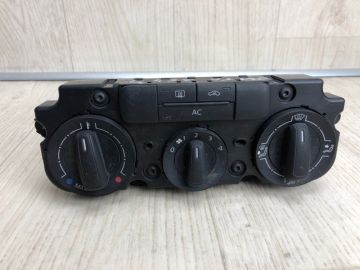 Блок управления печкой VOLKSWAGEN JETTA USA 10-17