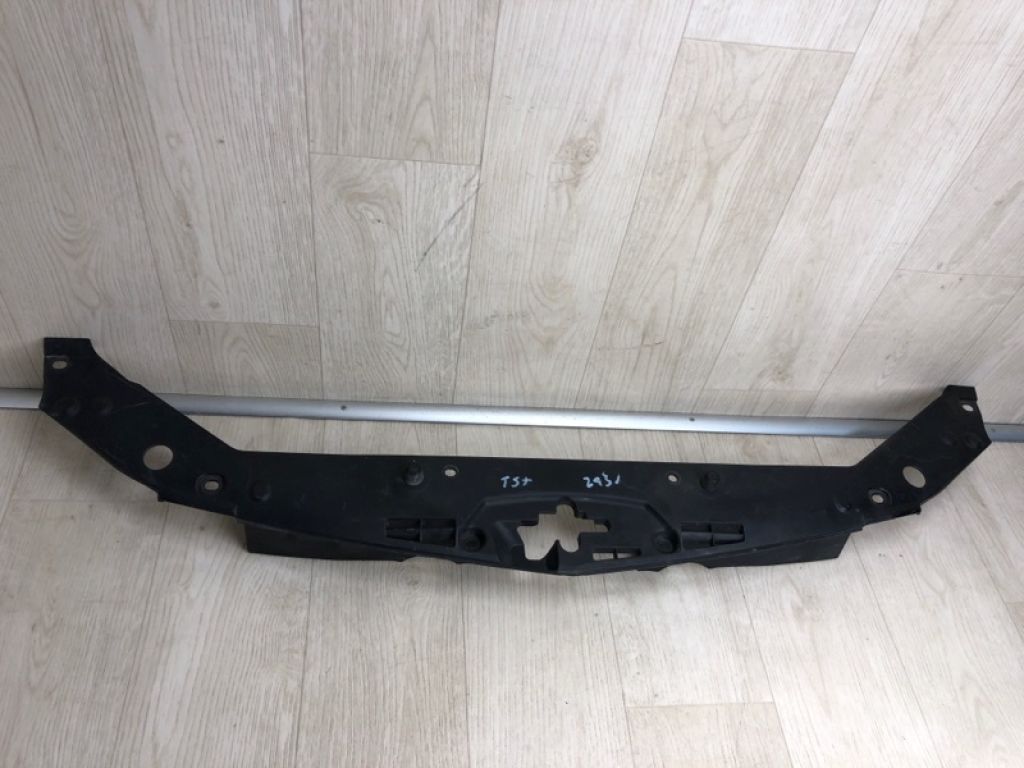 71129-TL0-G50 | накладка замка капота HONDA ACCORD CU8 / TSX 08-14