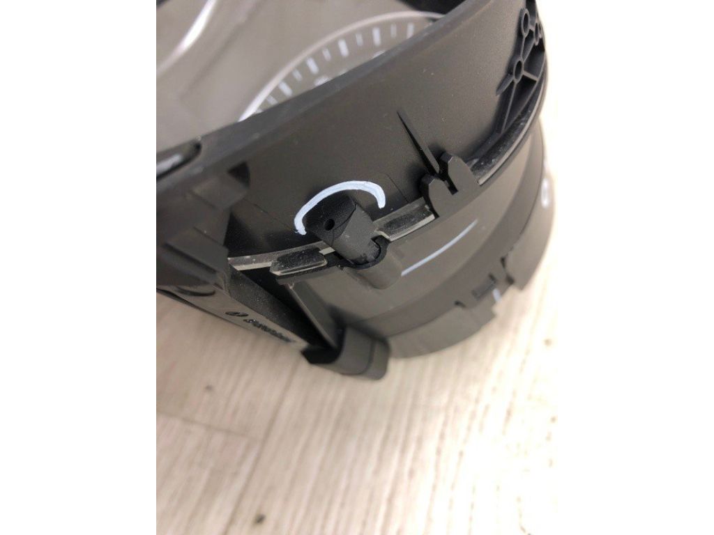 561 920 970 D | Панель приладів VOLKSWAGEN PASSAT B7 11-15 - Фото 6