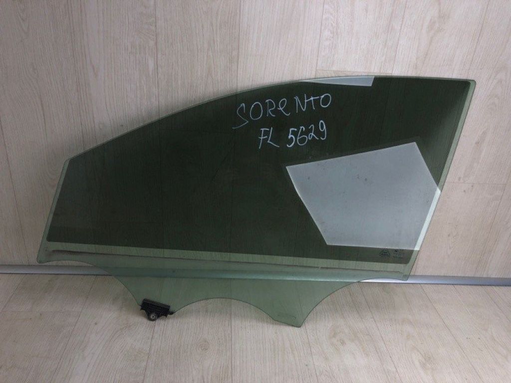 82410-C5010 | Скло дверей передн. лів. KIA SORENTO UM 14-