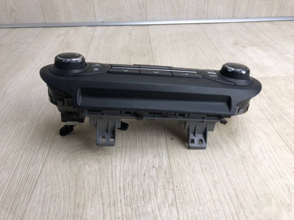 97250-C6000WK | Блок керування піччю KIA SORENTO UM 14- - Фото 2