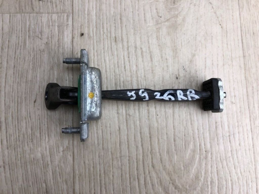 79490-C5000 | Ограничитель двери задн. прав. KIA SORENTO UM 14-