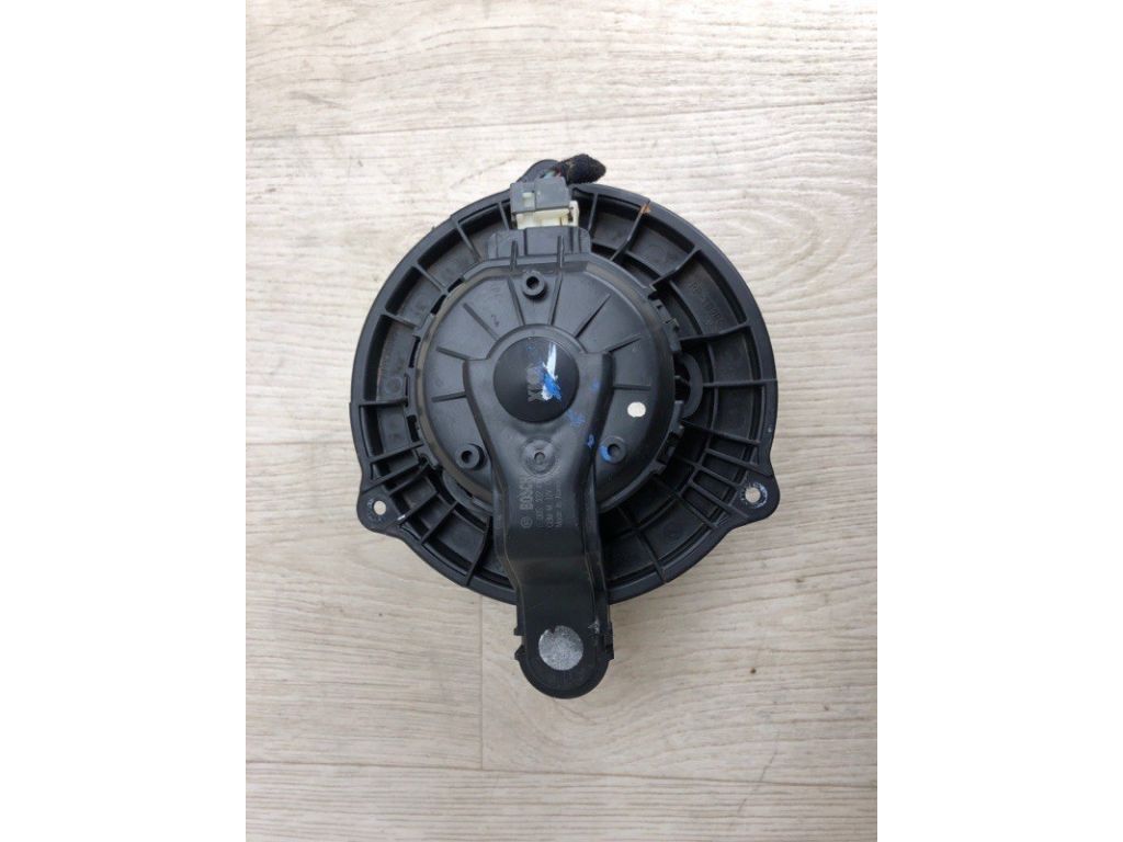 97113-1U000 | Моторчик печки KIA SORENTO UM 14-