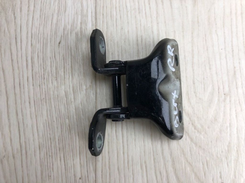 79420-2D000 | Петля двері верхня задн. прав. KIA FORTE/CERATO TD 08-13