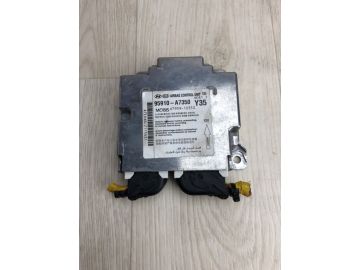 Блок управления AIRBAG KIA FORTE YD 12-