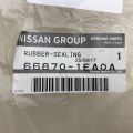 66870-1EA0A | Уплотнитель капота INFINITI M25/M37/M56/Q70/M35H 10-16 - Превью 3