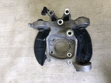 Цапфа задн. лів. JEEP CHEROKEE 14-