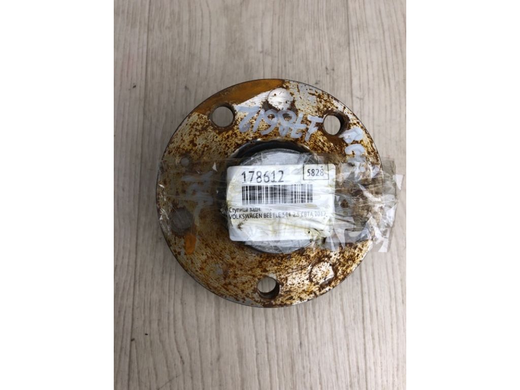 8V0 598 611 | Ступица задн. VOLKSWAGEN BEETLE 11-19